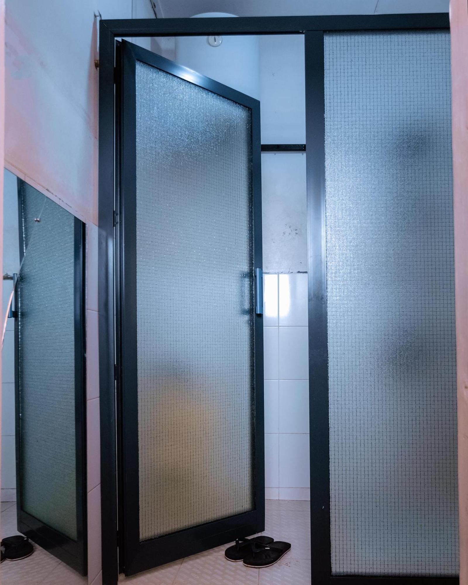Faraja Homestay: Urban Comfort with Free Wi-Fi Moshi Exterior photo