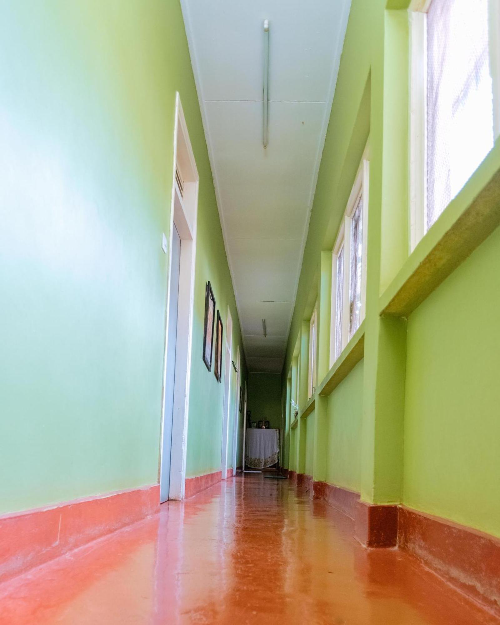 Faraja Homestay: Urban Comfort with Free Wi-Fi Moshi Exterior photo